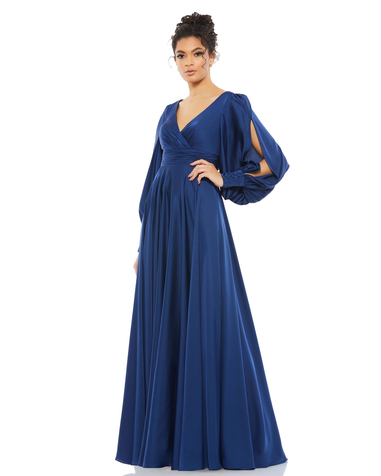 ieena for mac duggal blue dress Blue Sleeveless Halter Neck Pleated Satin Gown