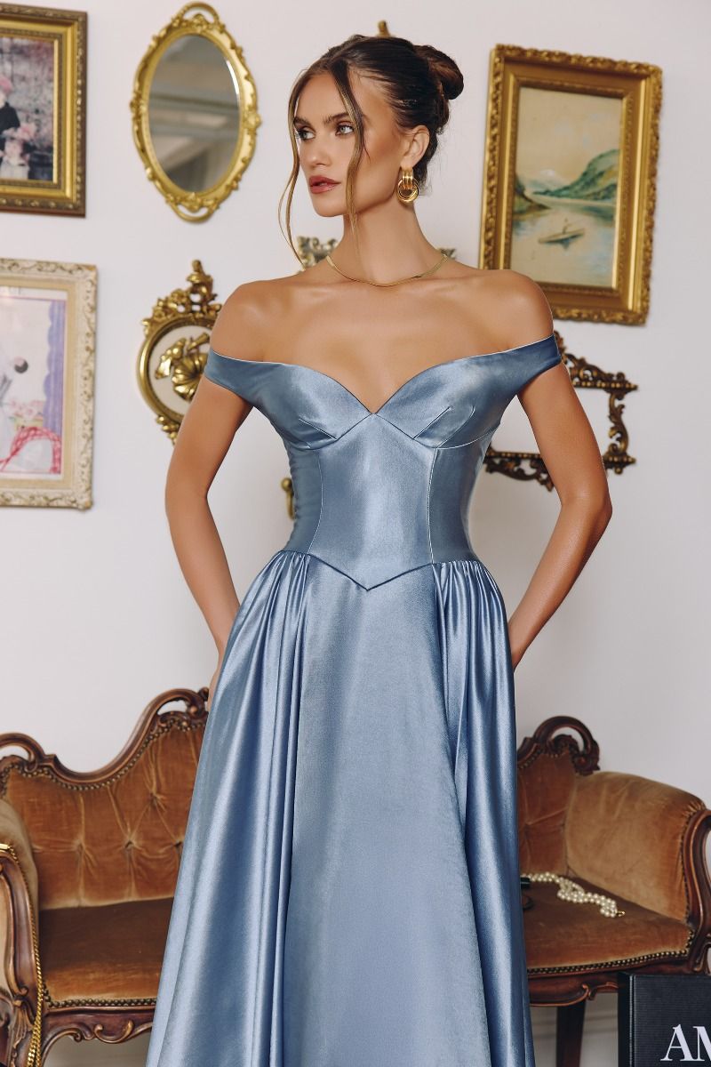 Amoris T821 Dress