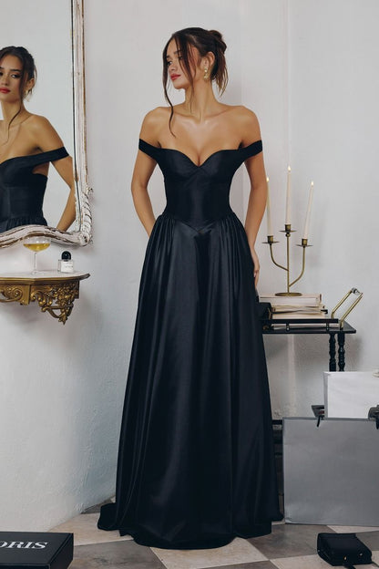 Amoris T821 Dress