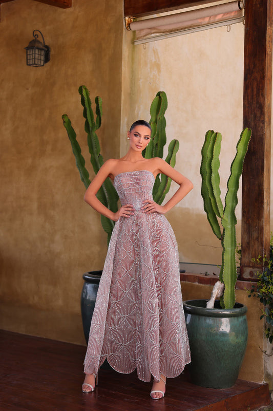 Chic and Holland AR330512