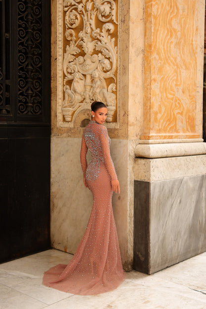 Chic and Holland HF110477