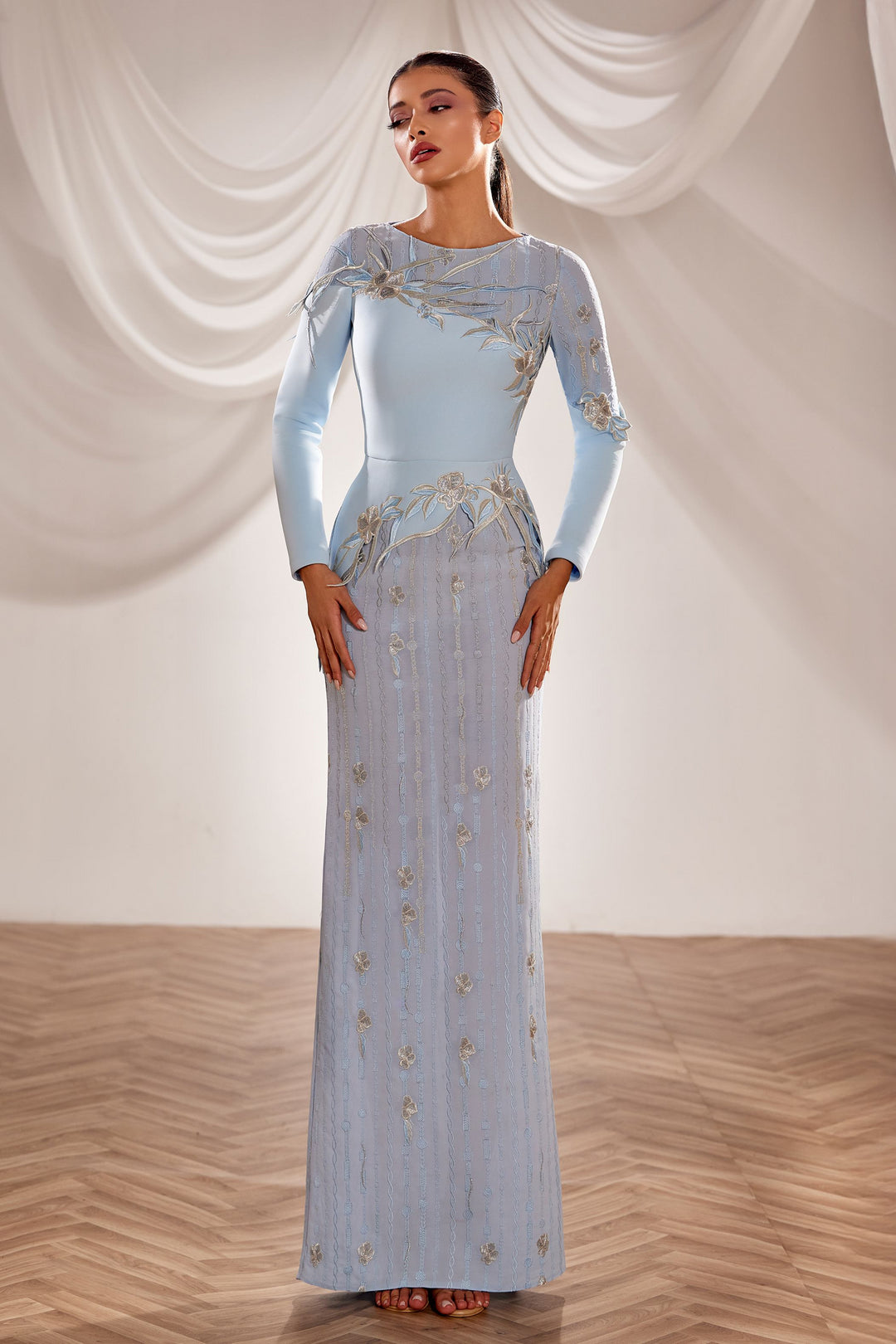 Reverie couture SS232 Dress