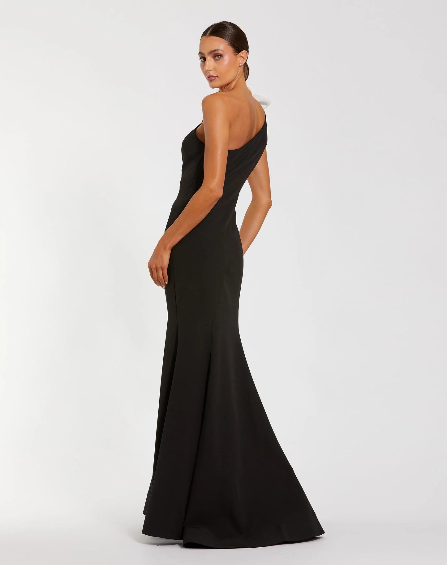 Ieena for Mac Duggal 2304