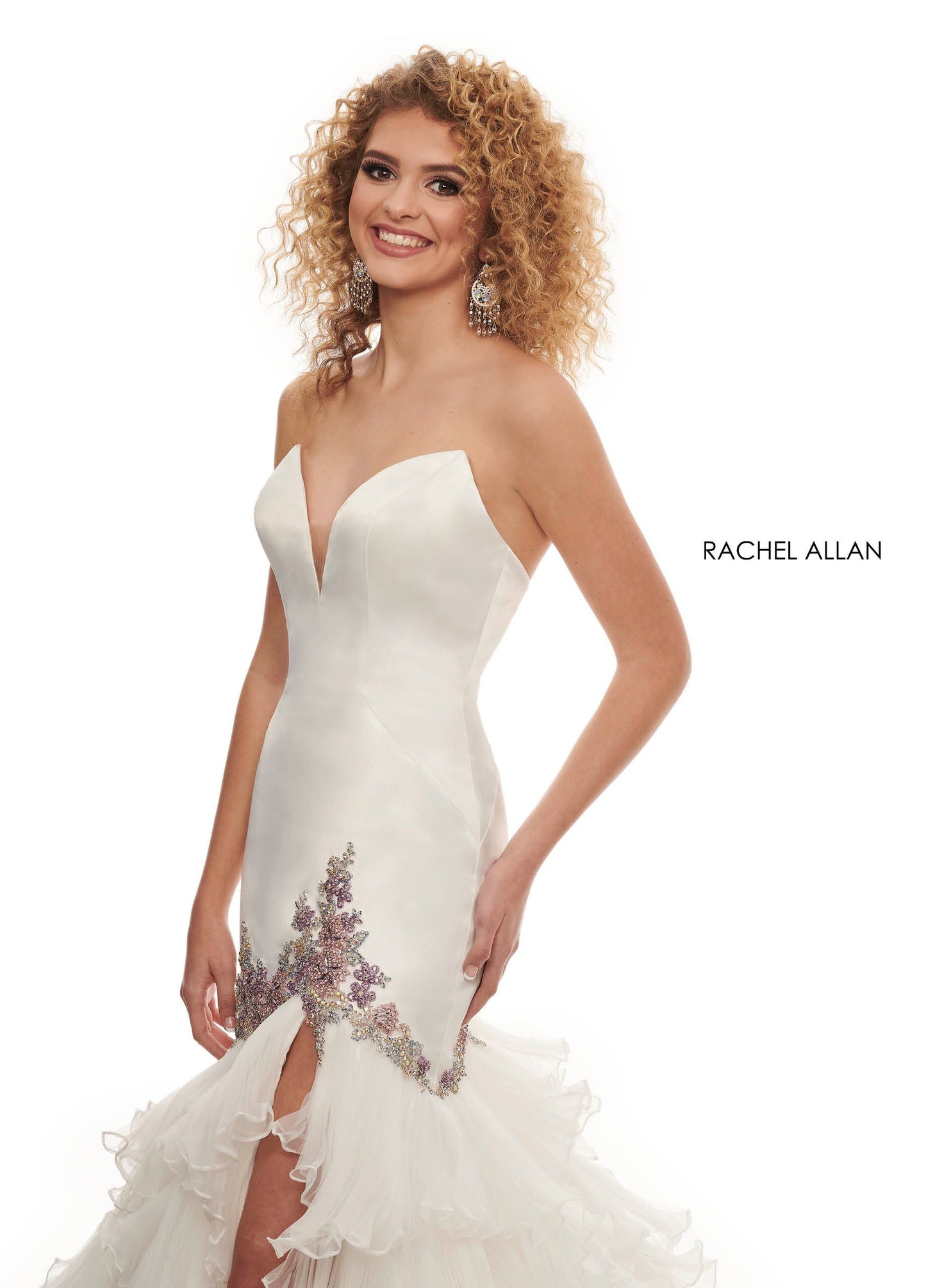 Rachel Allan 50036 - ElbisNY